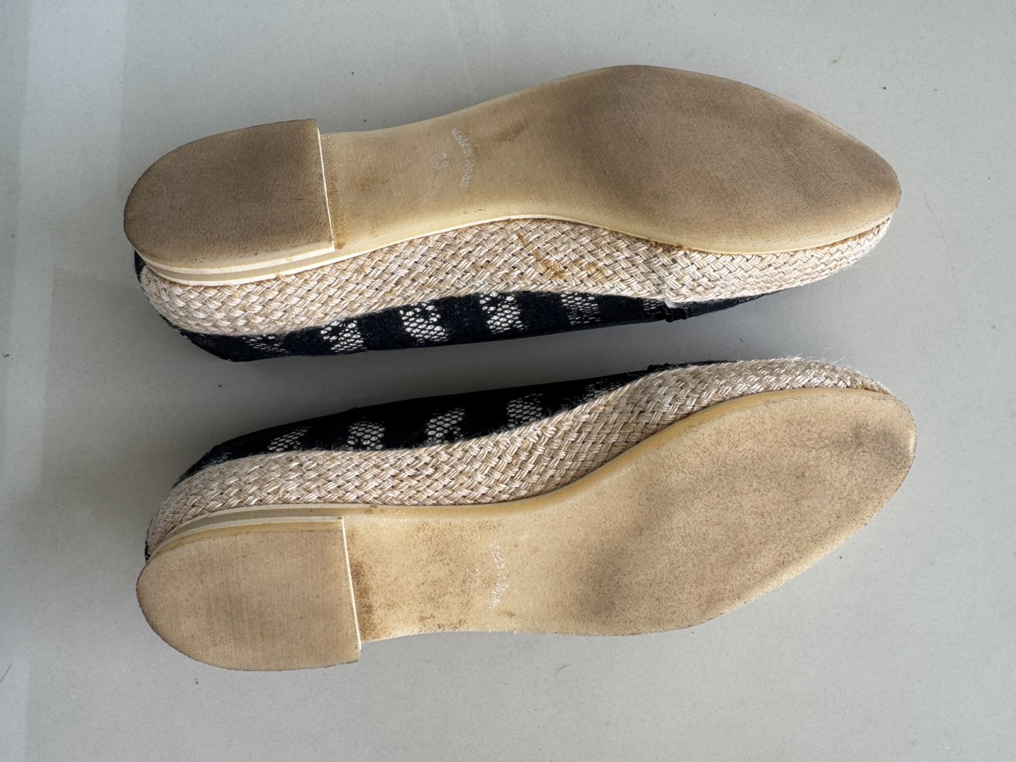 รองเท้าคัชชู ญี่ปุ่นมือสอง -d46e393a-7662-495e-ba5d-08dde2d74b5b