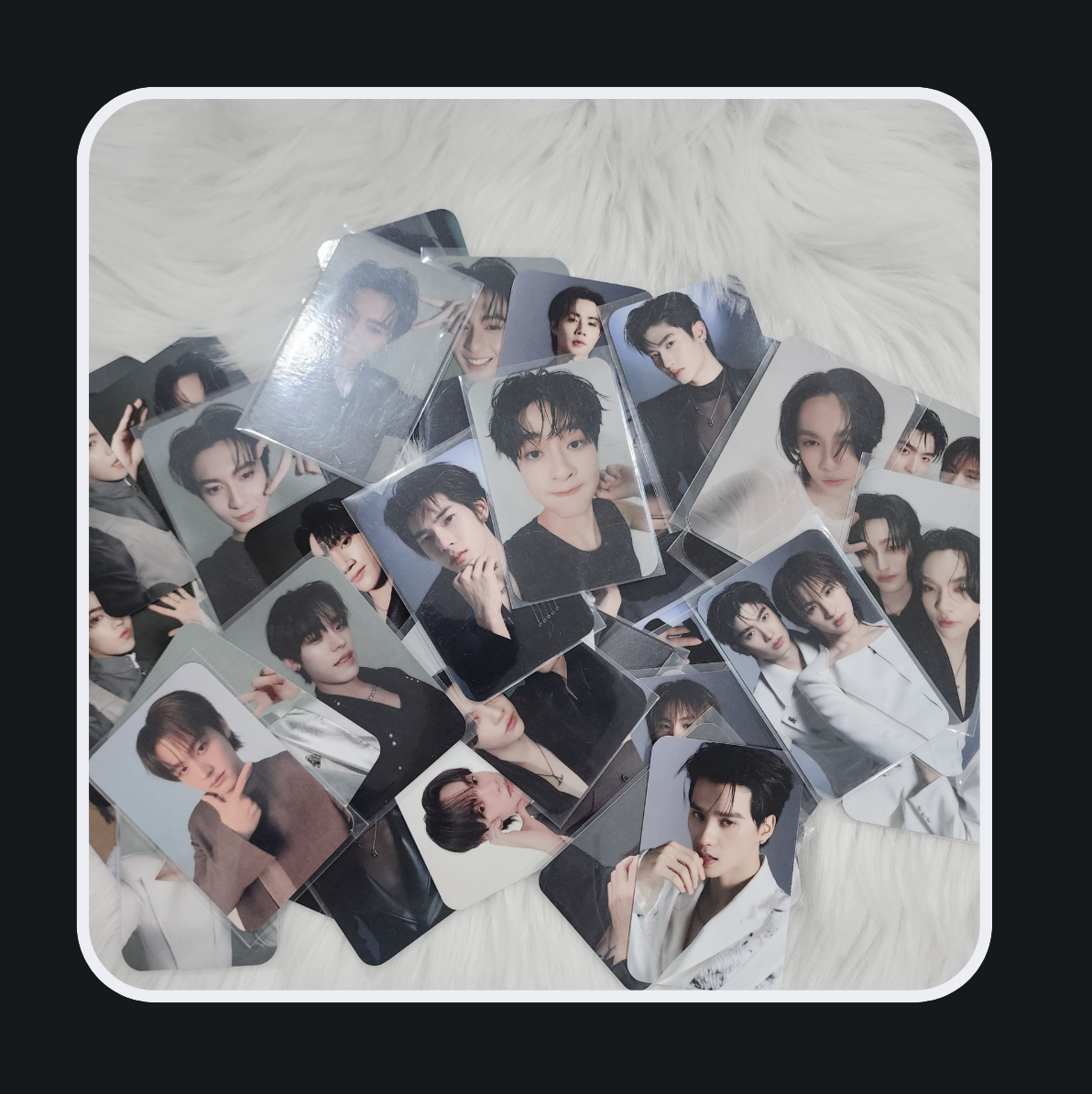 สุ่ม Photocard DMDLAND3 Gen1-5 จำนวน5ใบ-46536371-9637-4950-fc03-08dec082788a