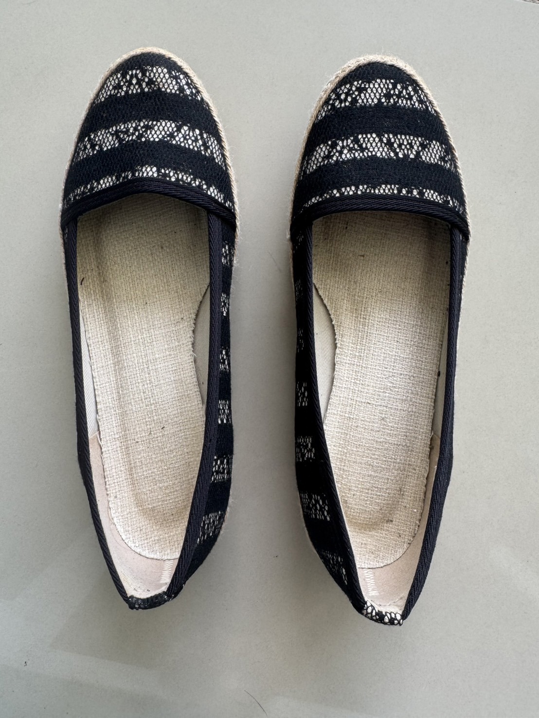 รองเท้าคัชชู ญี่ปุ่นมือสอง -3e52a99c-1c31-451c-ba5b-08dde2d74b5b